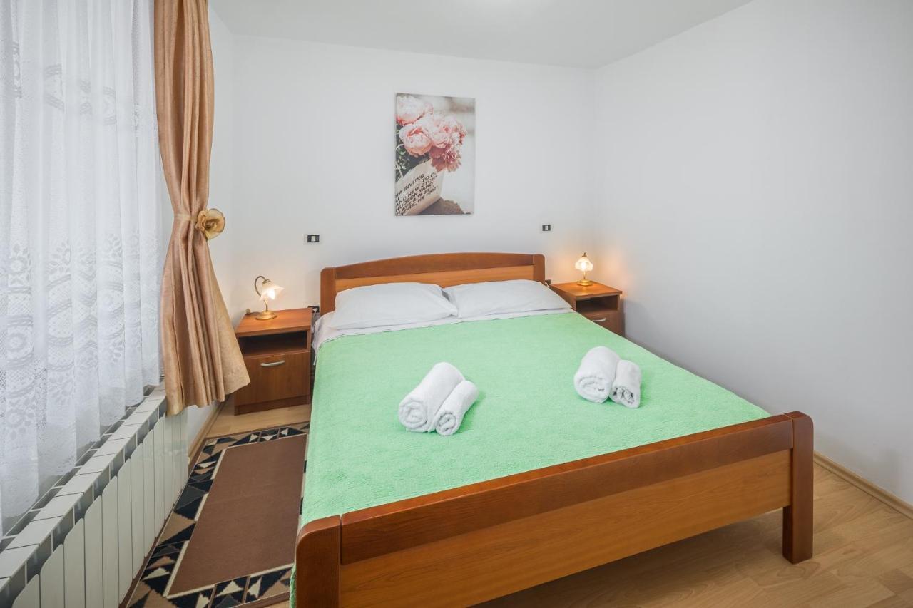 Apartments By The Sea Zambratija, Umag - 2557 Екстер'єр фото