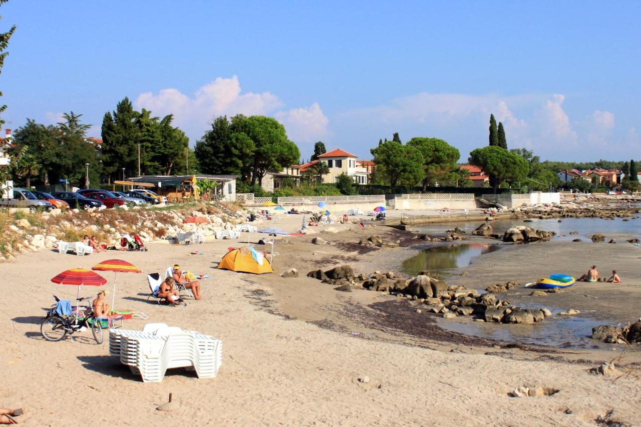 Apartments By The Sea Zambratija, Umag - 2557 Екстер'єр фото