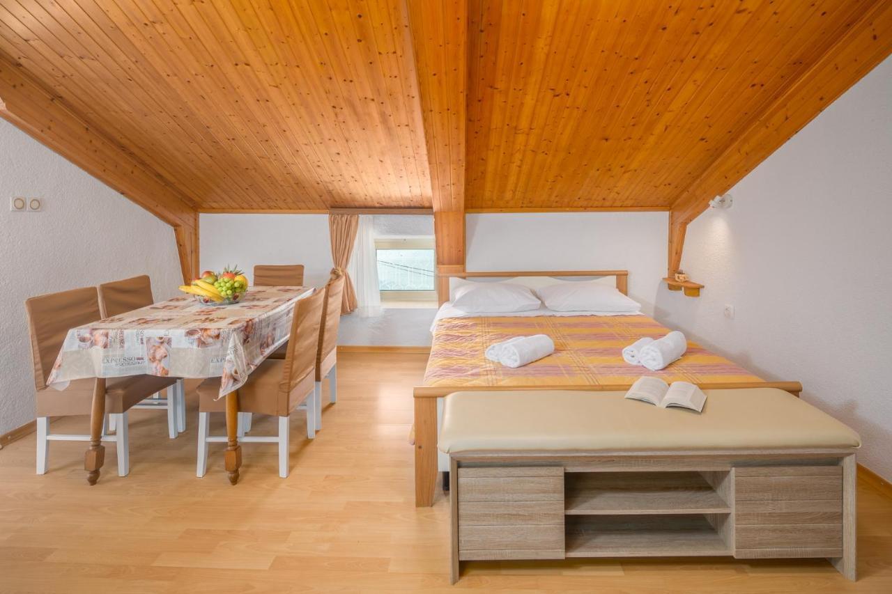 Apartments By The Sea Zambratija, Umag - 2557 Екстер'єр фото