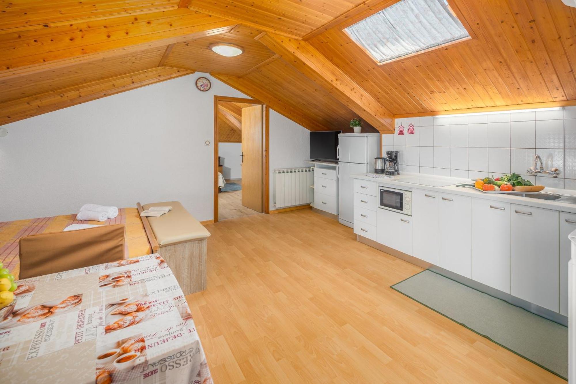 Apartments By The Sea Zambratija, Umag - 2557 Номер фото